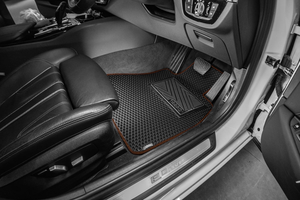 Black-Automatic-Brown