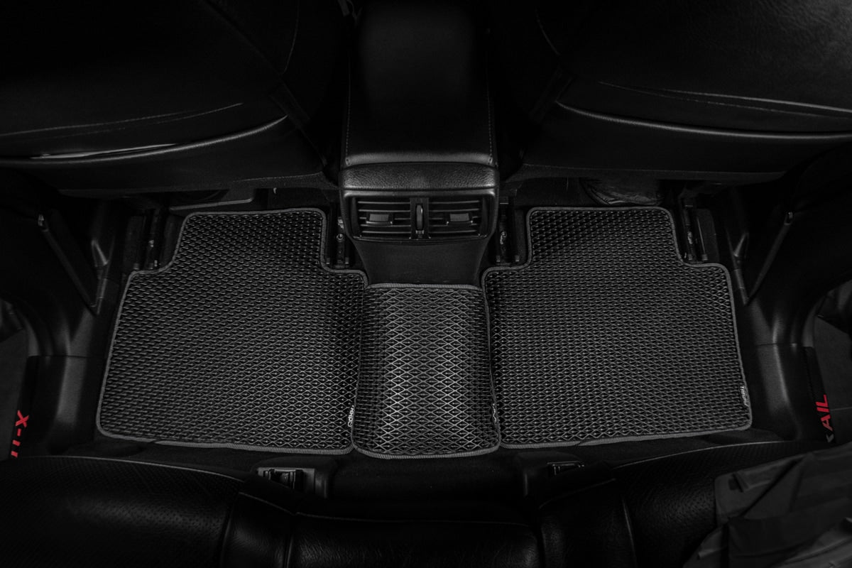 Black-Automatic-Grey