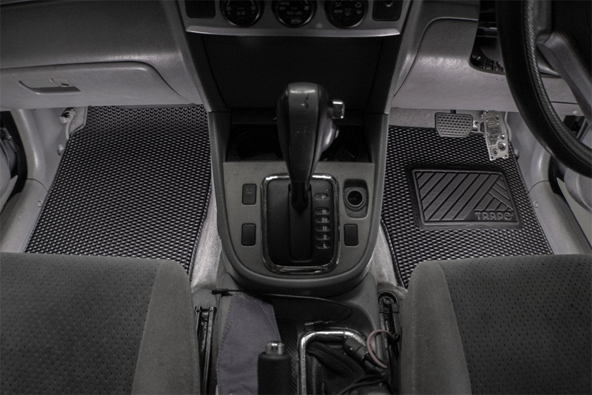 Black-Automatic-Grey